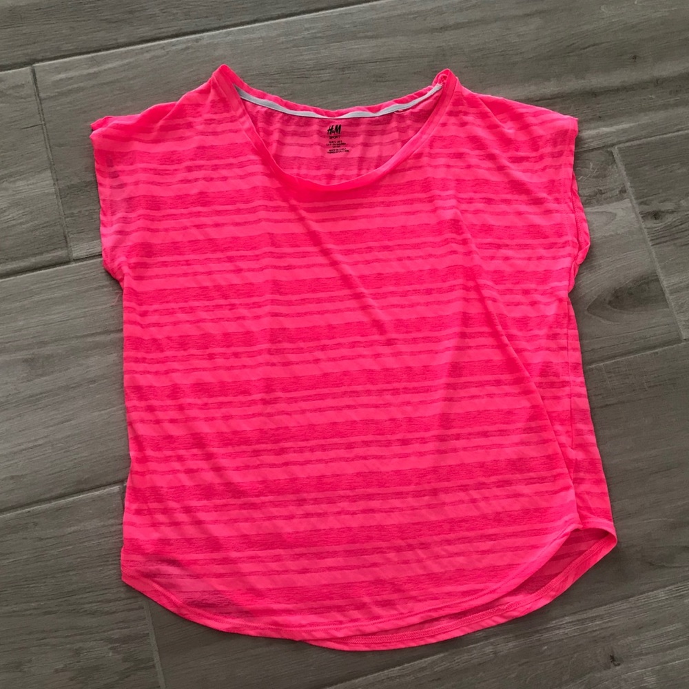 NWOT H&M Active Wear Top